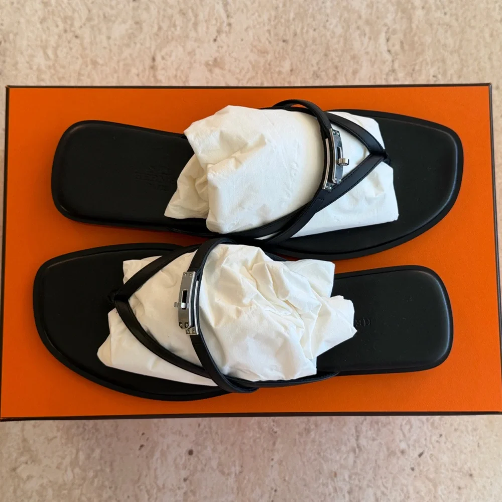 Hermes Black Sandals - Picture 3 of 5